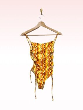 Nwt KENDALL & KYLIE Cut Out Side Trendy Print Orange & Yellow Swimsuit (Sz XS)